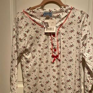New with tags- Holiday night gown!